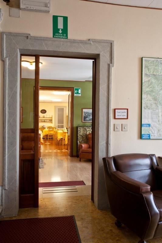 Albergo Centrale Tarcento Buitenkant foto