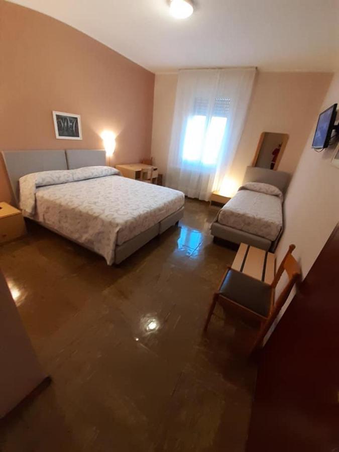 Albergo Centrale Tarcento Buitenkant foto