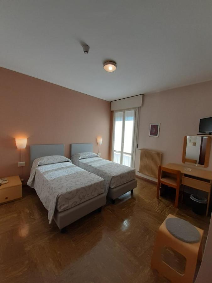 Albergo Centrale Tarcento Buitenkant foto